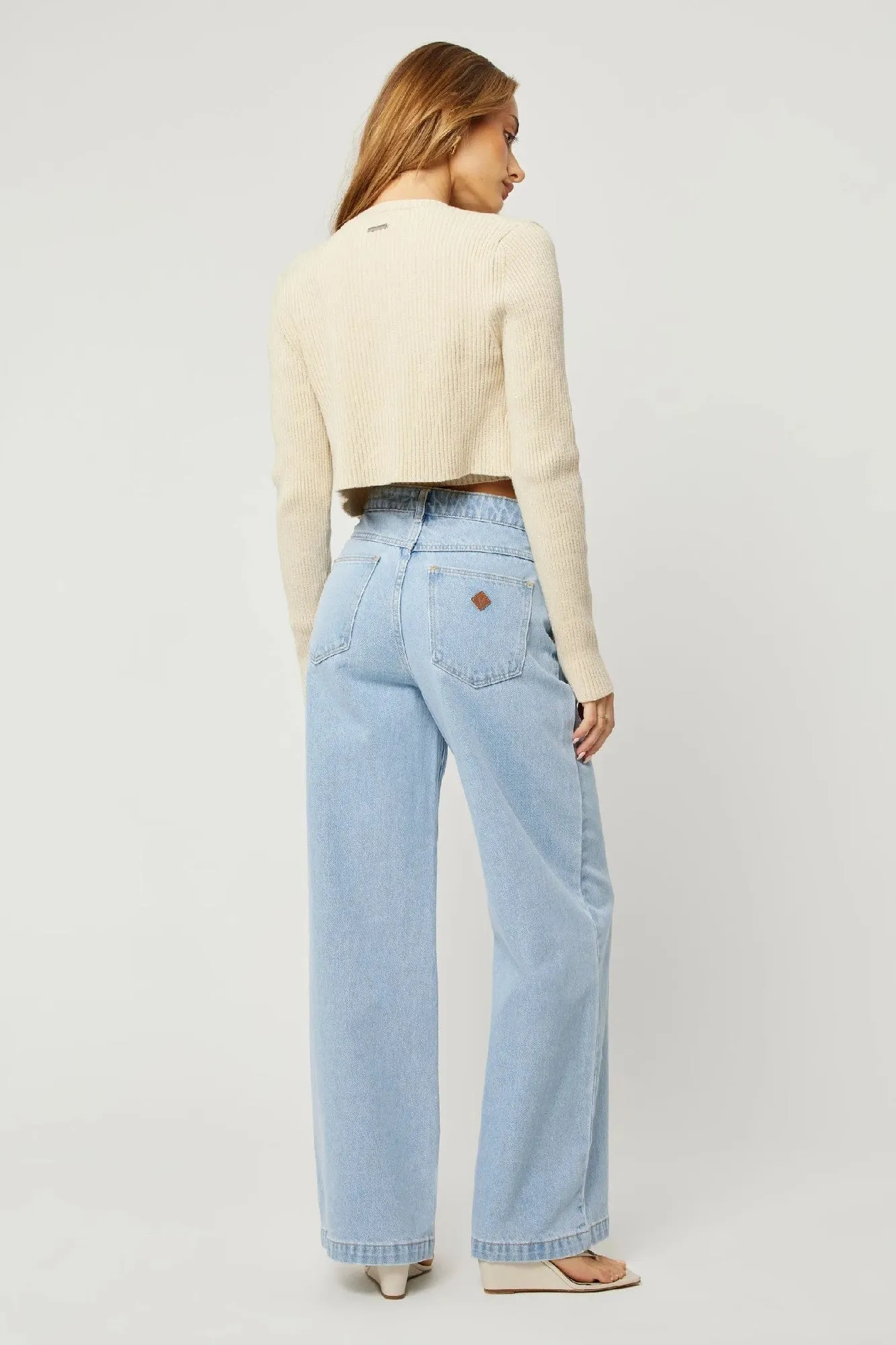 A Brand 94 Wide Kendall