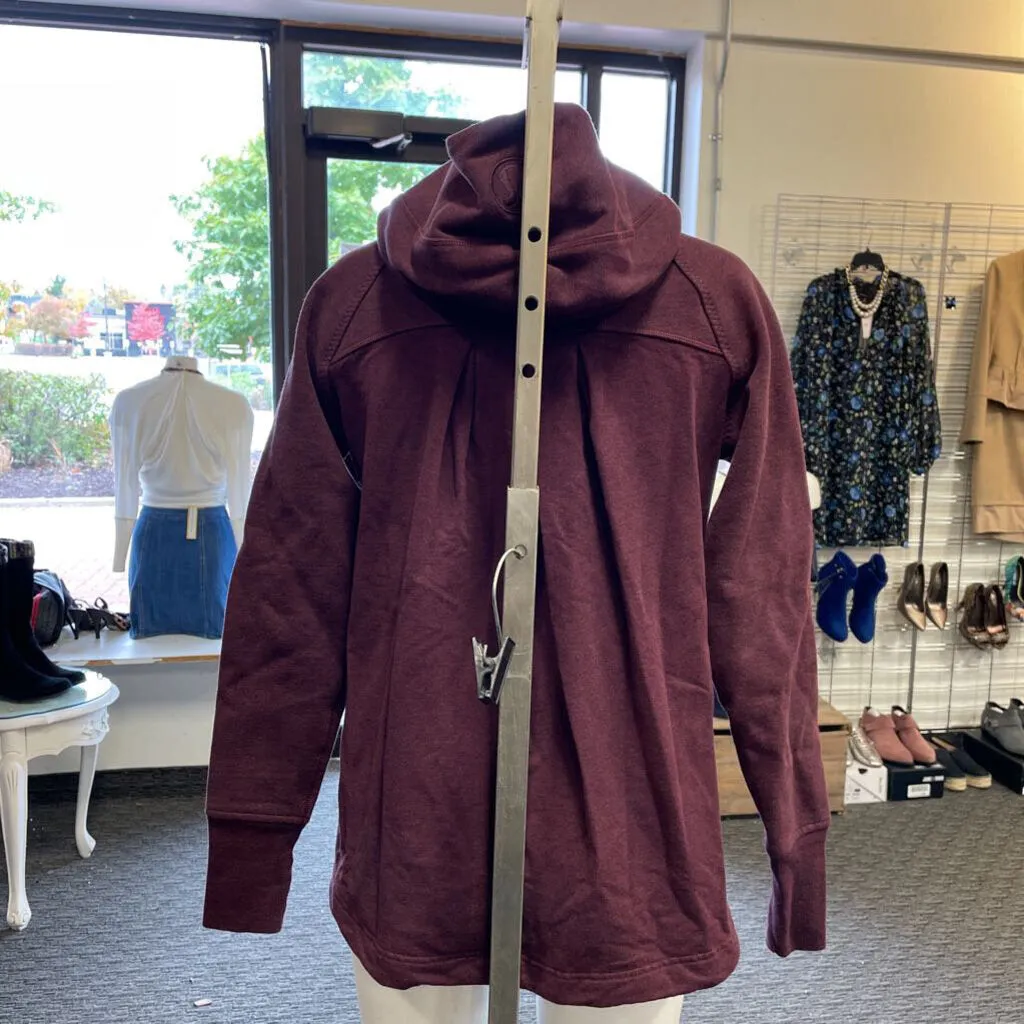 Lululemon zip up scuba 8